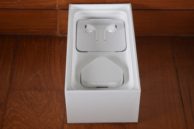 iPhone 7 unboxing - power adapter and EarPods