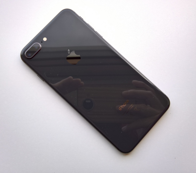 iPhone 8 Plus Rear view