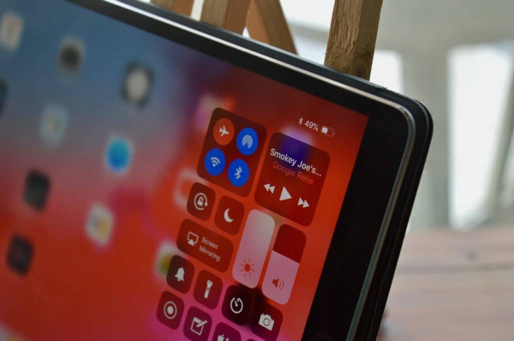 How To Access Control Center On IPad In IOS 12