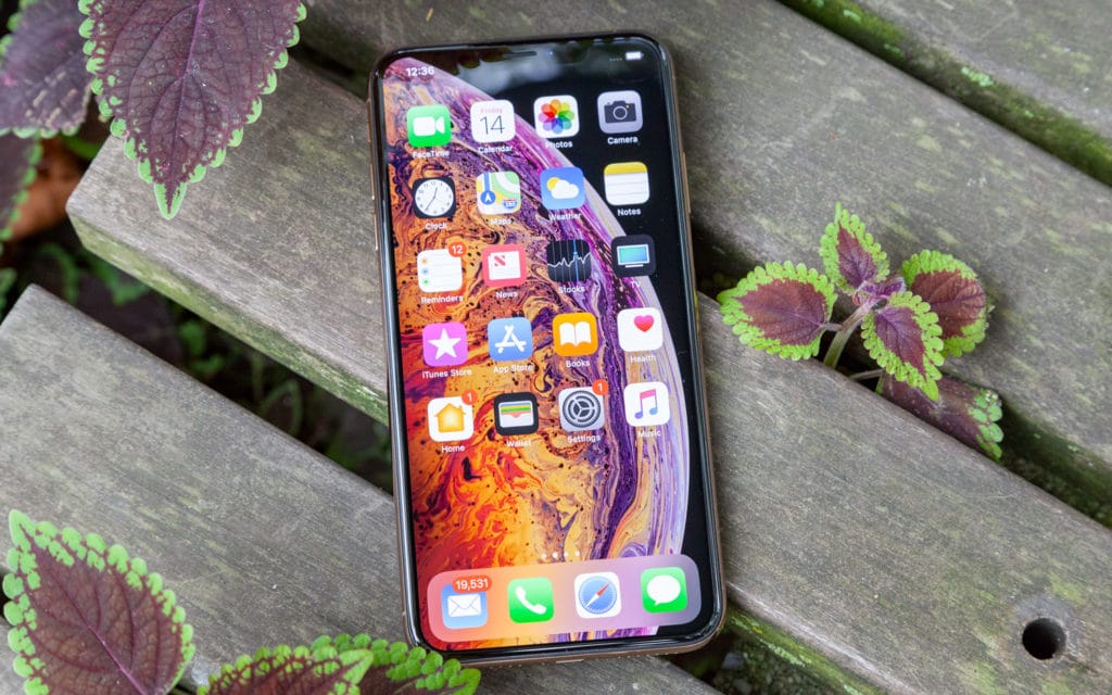 iPhone XS Toms Guide