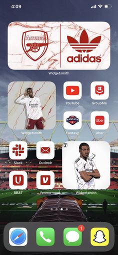 Football-themed iPhone home screen