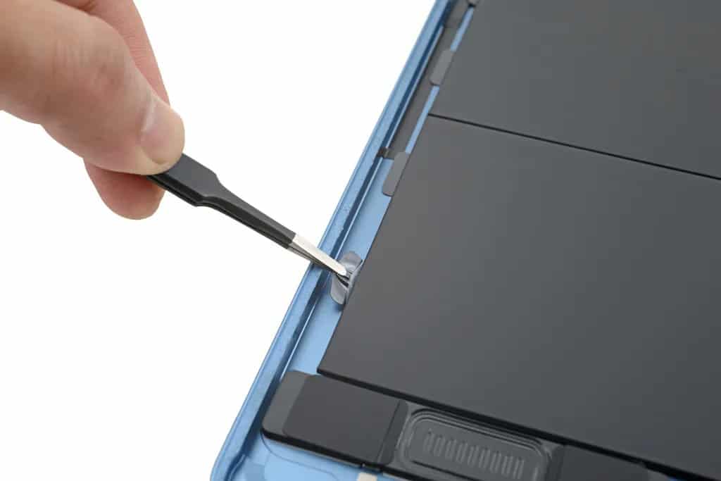 iPad Air 5 battery pull tabs
