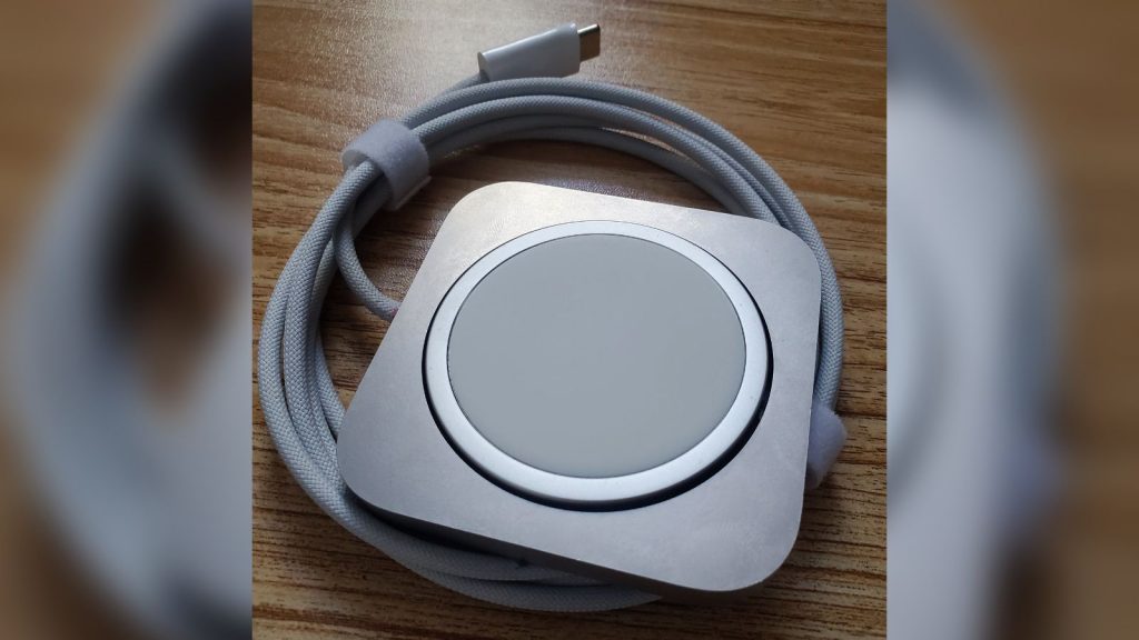 Unreleased MagSafe Magic Charger